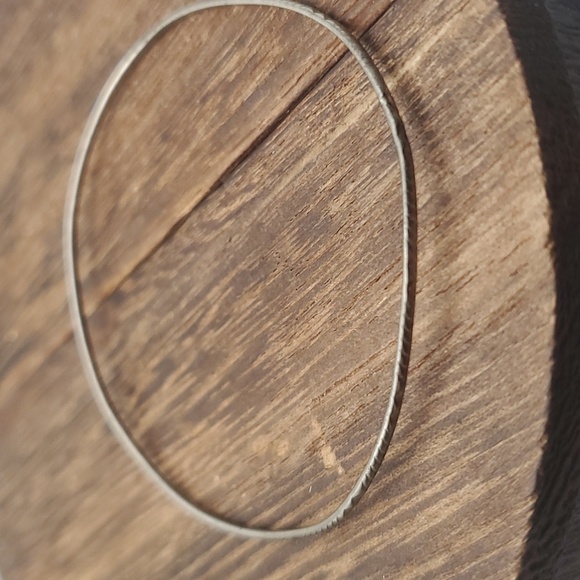 B2016 thin celtic slider bracelet - Picture 1 of 2